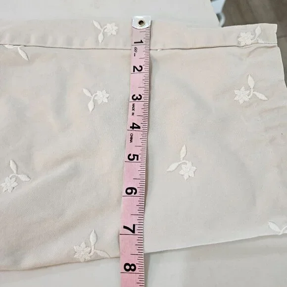 Talbots Ankle Pants Women's Size 10 Beige Tan Embroidered Flowers Cotton - Picture 10 of 11